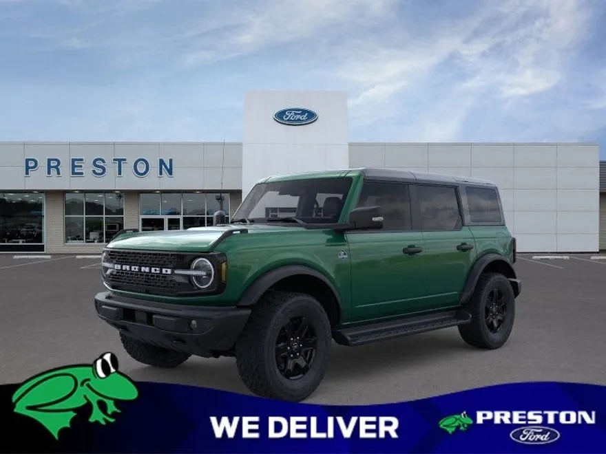 2025 Ford Bronco Outer Banks photo 1