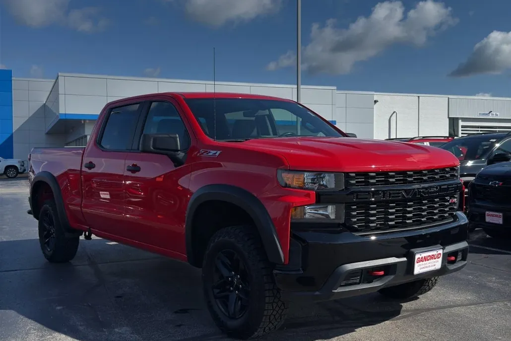 2019 Chevrolet Silverado 1500 Custom Trail Boss photo 1
