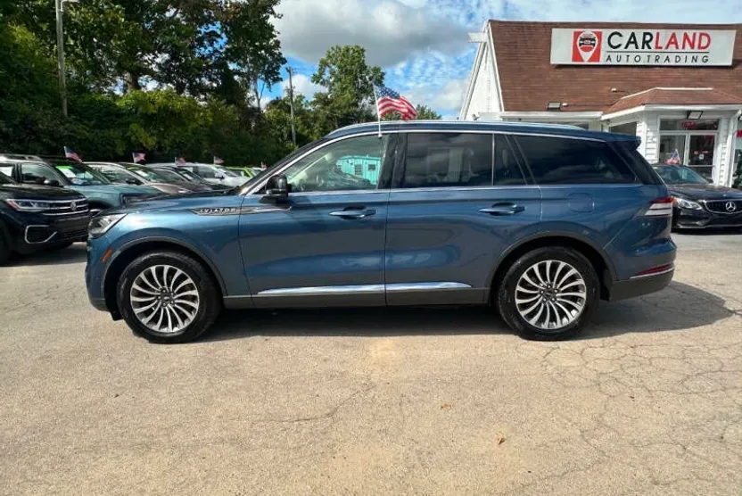 2020 Lincoln Aviator Reserve photo 1