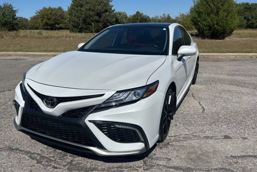 2023 Toyota Camry XSE photo 1