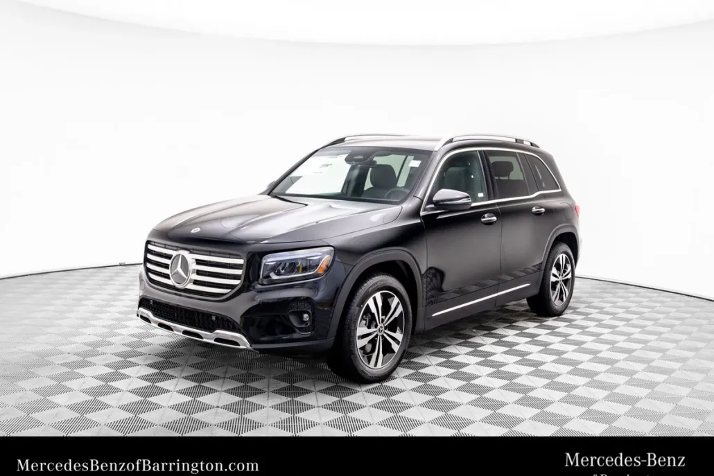 2025 Mercedes Benz GLB 250 4MATIC photo 1