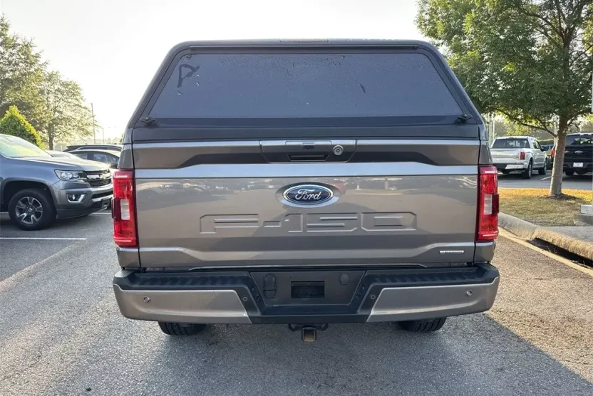 2022 Ford F-150 XLT photo 1