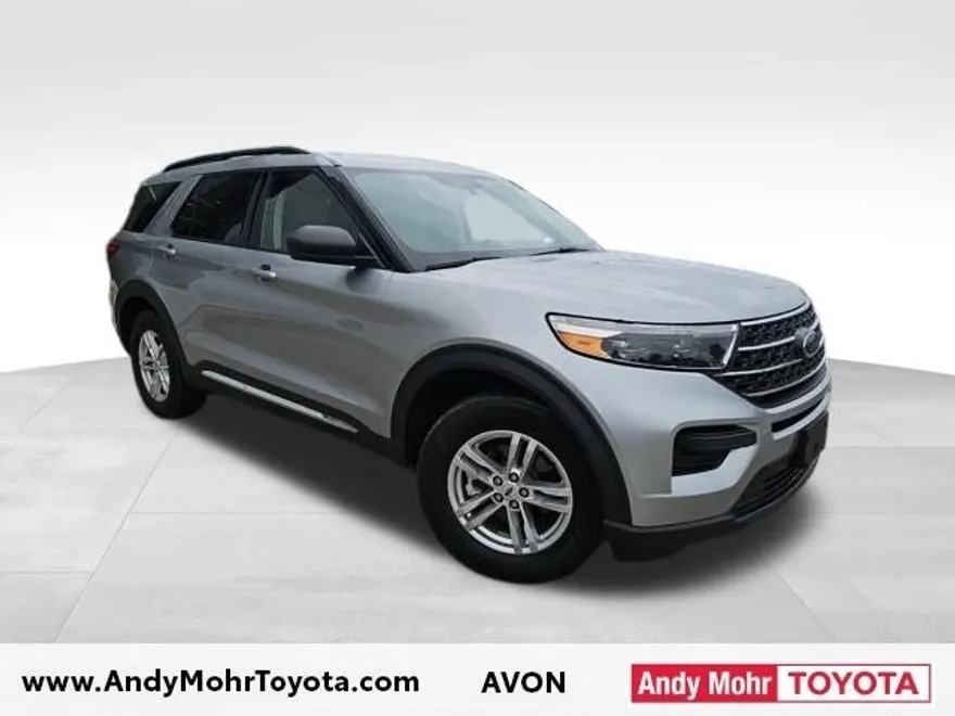 2020 Ford Explorer XLT photo 1