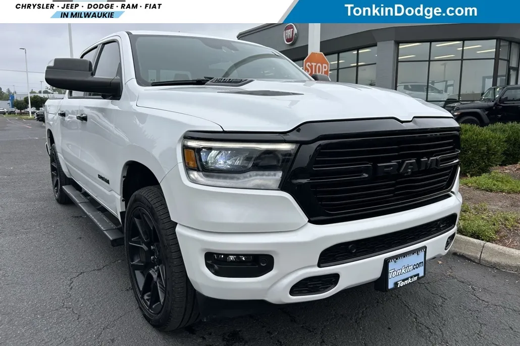 2024 Ram 1500 Laramie photo 1