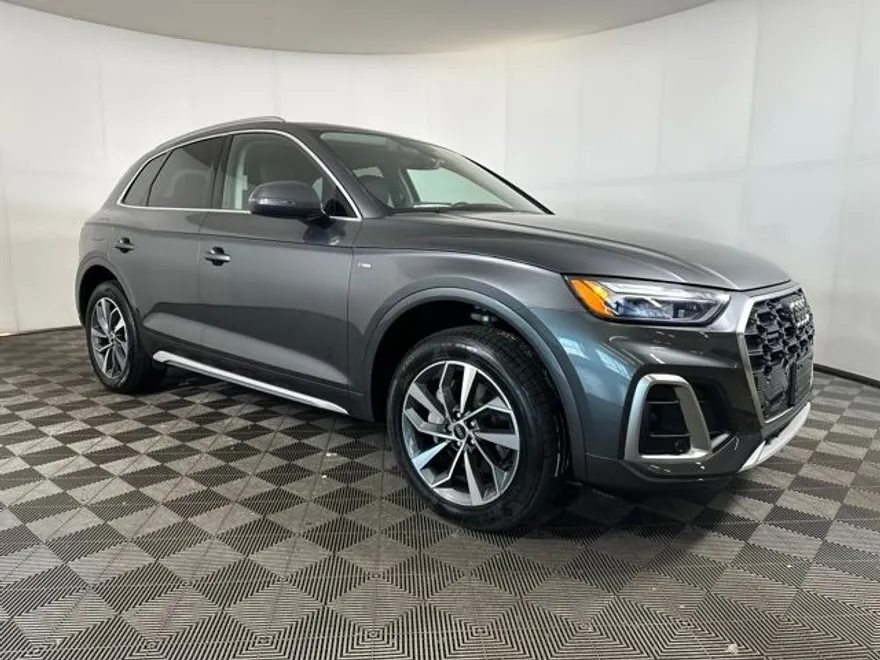 2023 Audi Q5 45 S line Premium photo 1