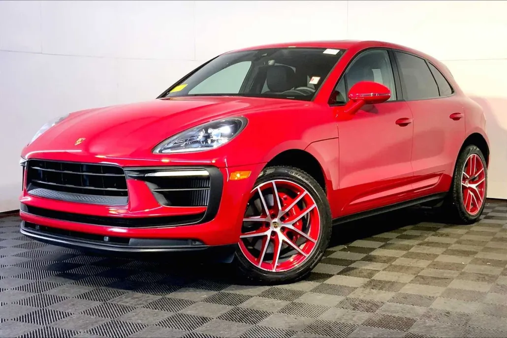 2022 Porsche Macan S photo 1