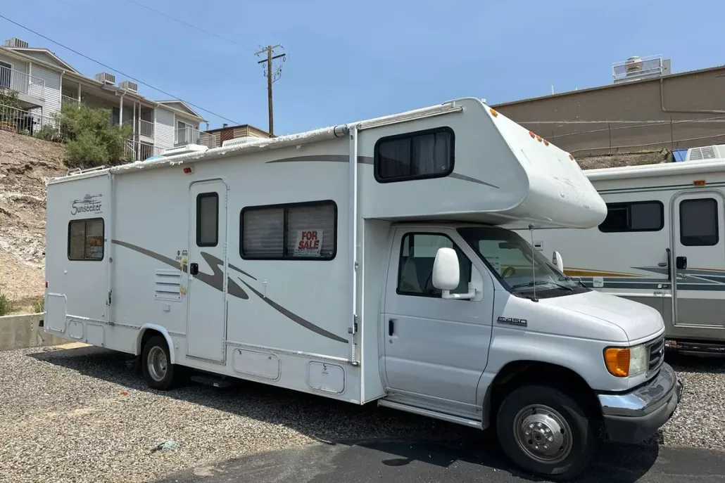 2006 Ford E-450 photo 1