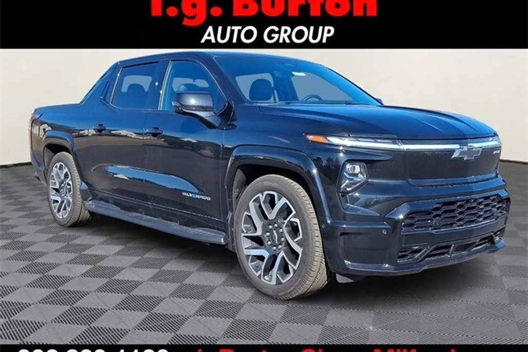 2024 Chevrolet Silverado EV RST photo 1