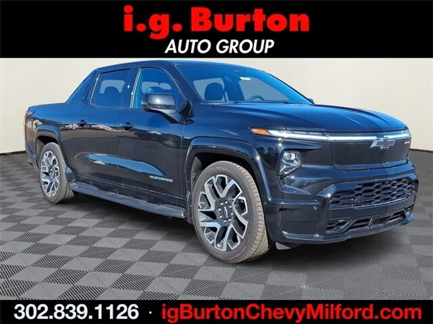 2024 Chevrolet Silverado EV RST photo 1