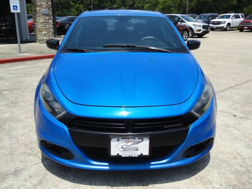 2015 Dodge Dart SXT photo 1