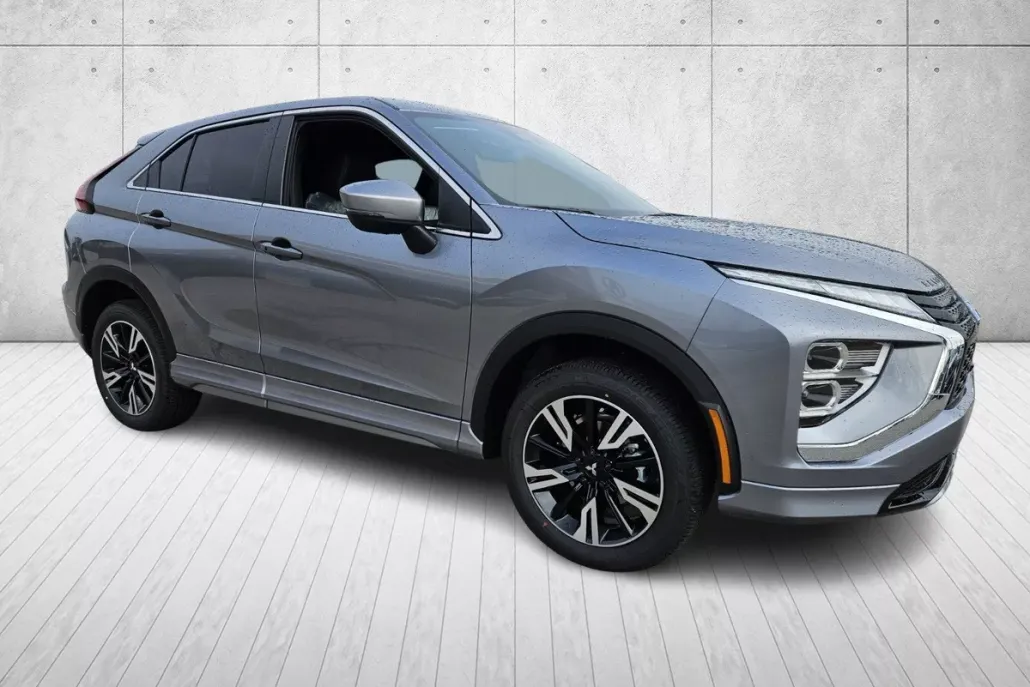 2025 Mitsubishi Eclipse Cross SEL photo 1