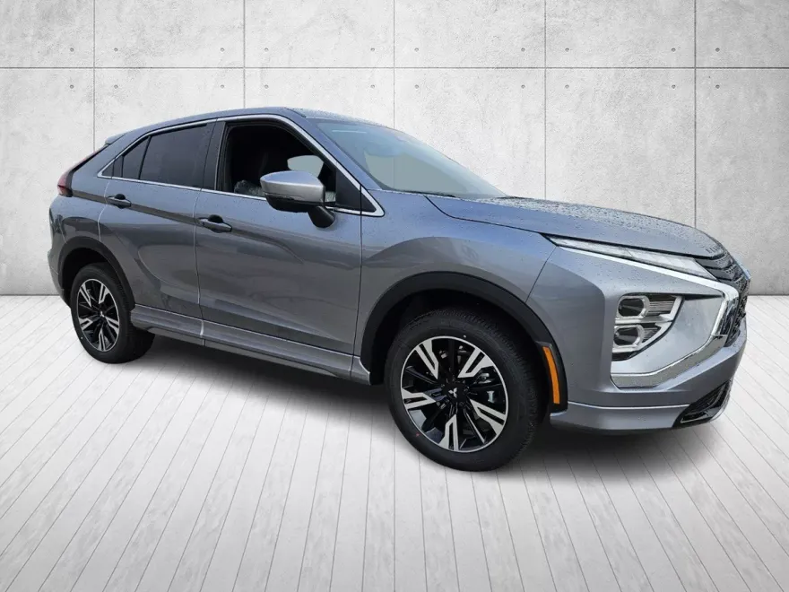 2025 Mitsubishi Eclipse Cross SEL photo 1