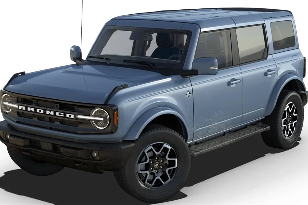 2025 Ford Bronco Outer Banks photo 1