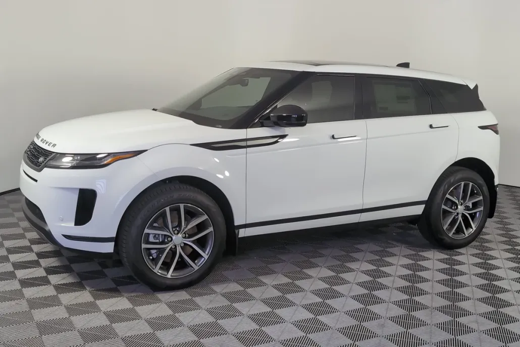 2026 Land Rover Range Rover Evoque S photo 1