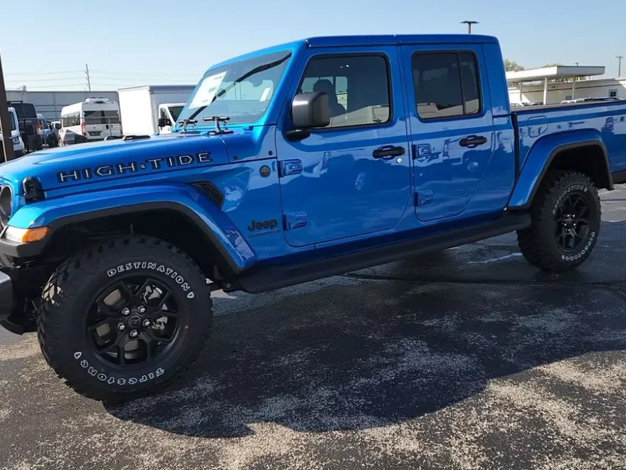 2025 Jeep Gladiator Sport photo 1