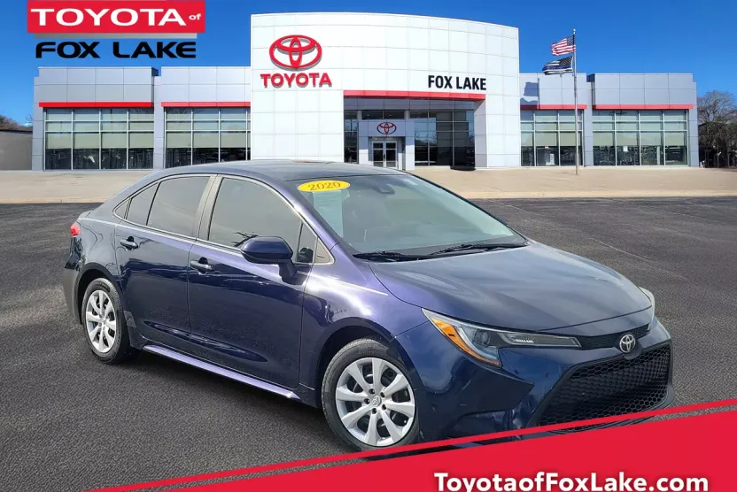 2020 Toyota Corolla LE photo 1