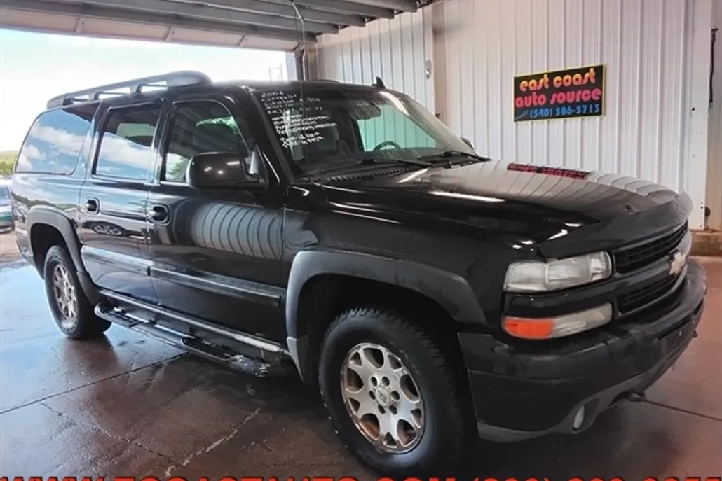 2006 Chevrolet Suburban Z71 photo 1
