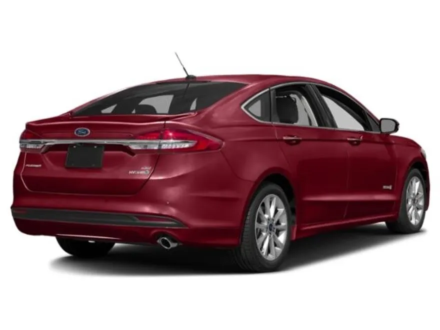 2018 Ford Fusion Hybrid SE photo 2