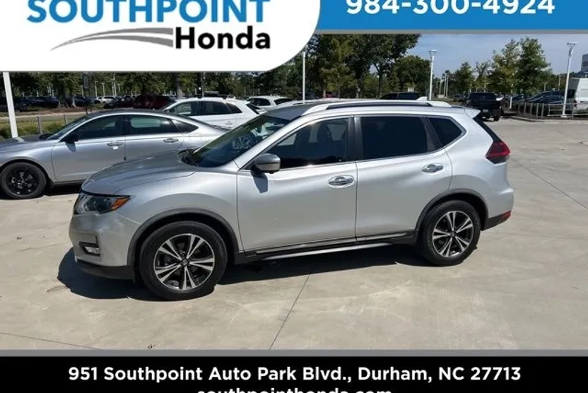 2018 Nissan Rogue SL photo 1