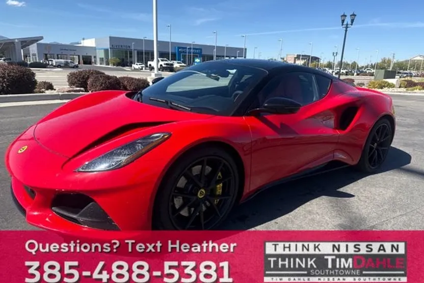2024 Lotus Emira First Edition photo 1