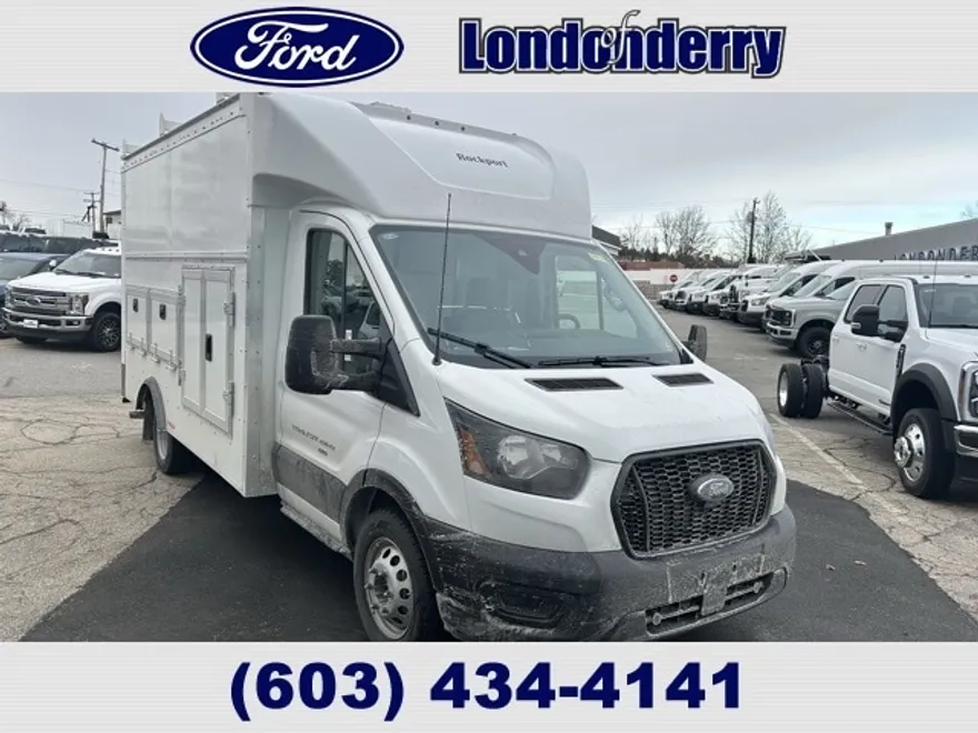 2024 Ford Transit photo 1