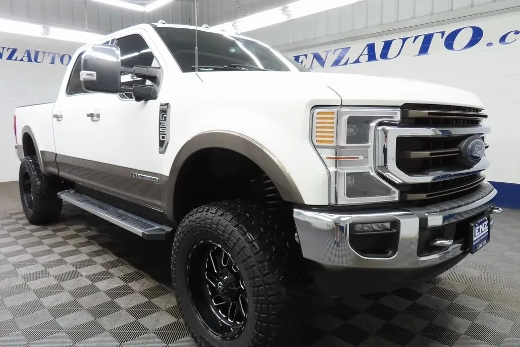 2022 Ford F-350 King Ranch photo 1