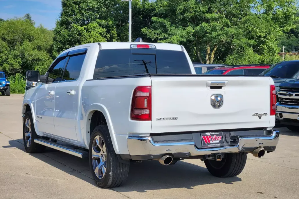2020 Ram 1500 Laramie photo 1
