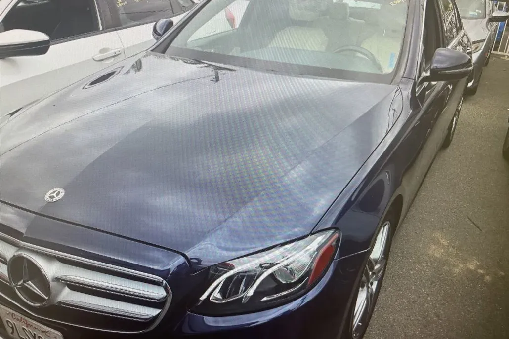 2019 Mercedes Benz E 300 photo 1