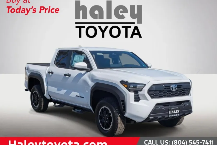 2025 Toyota Tacoma TRD Off-Road Double Cab photo 1