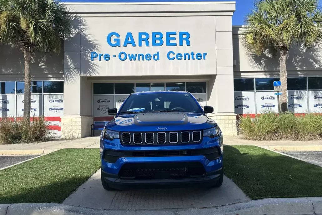2025 Jeep Compass Sport photo 1