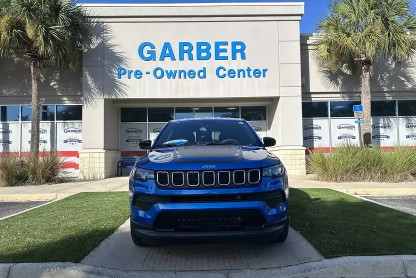 2025 Jeep Compass Sport photo 1