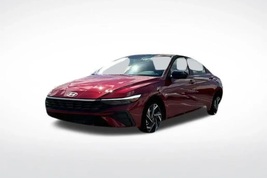 2025 Hyundai Elantra SEL Sport photo 1