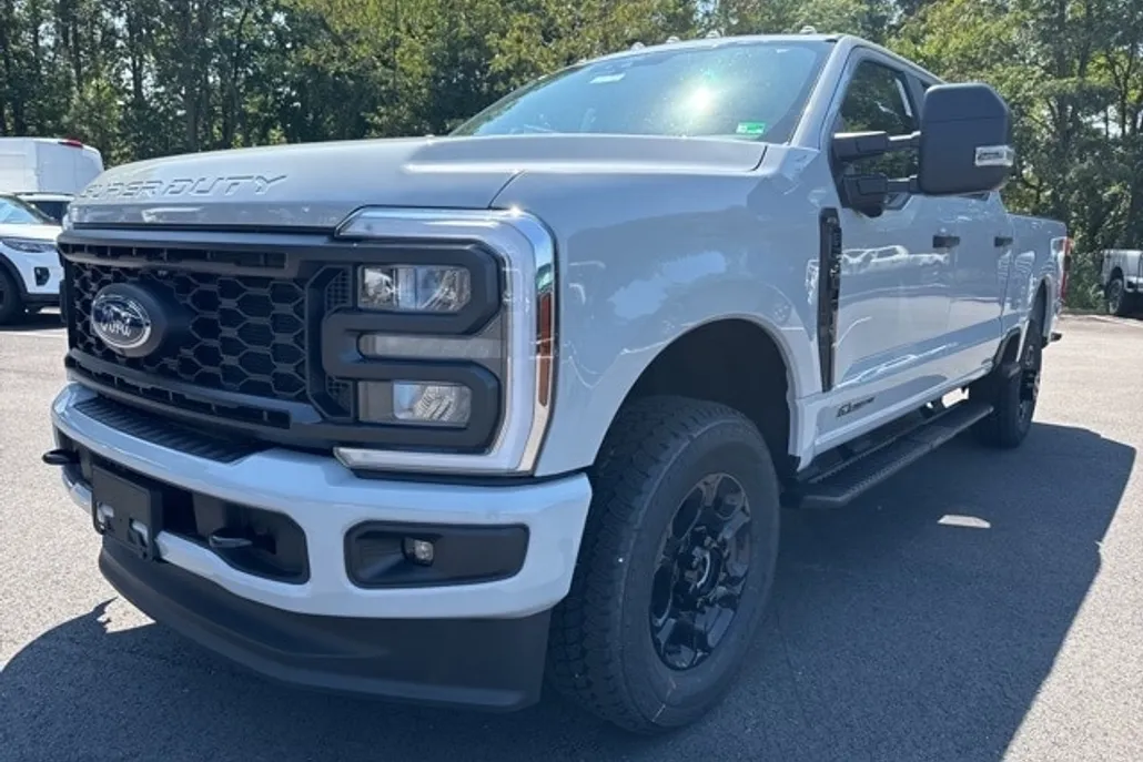 2026 Ford F-250 XL photo 1