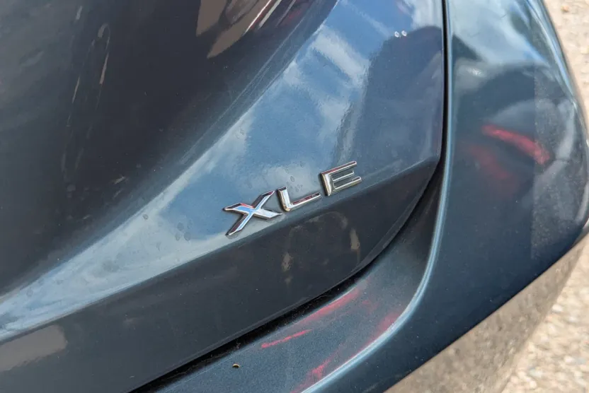 2022 Toyota Avalon XLE photo 1