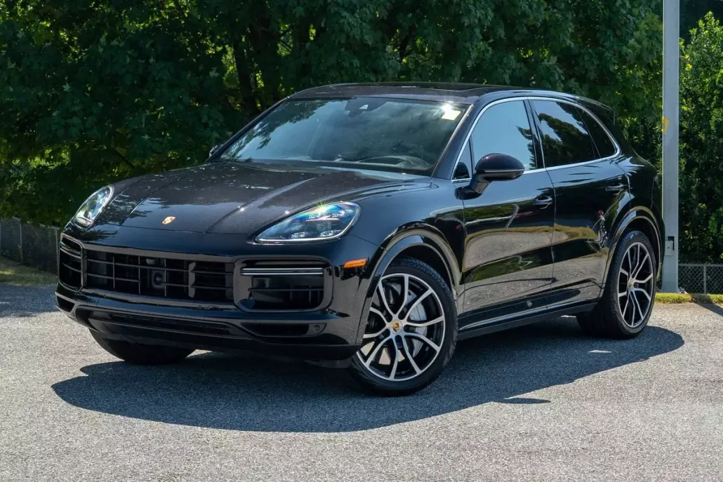 2020 Porsche Cayenne Turbo photo 1