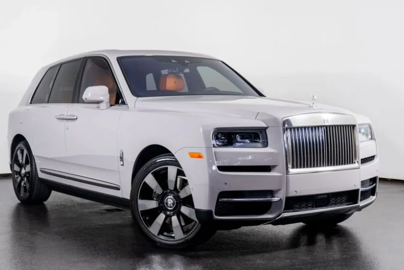 2023 Rolls Royce Cullinan RR31 photo 1