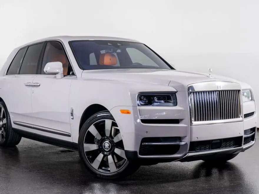 2023 Rolls Royce Cullinan RR31 photo 1