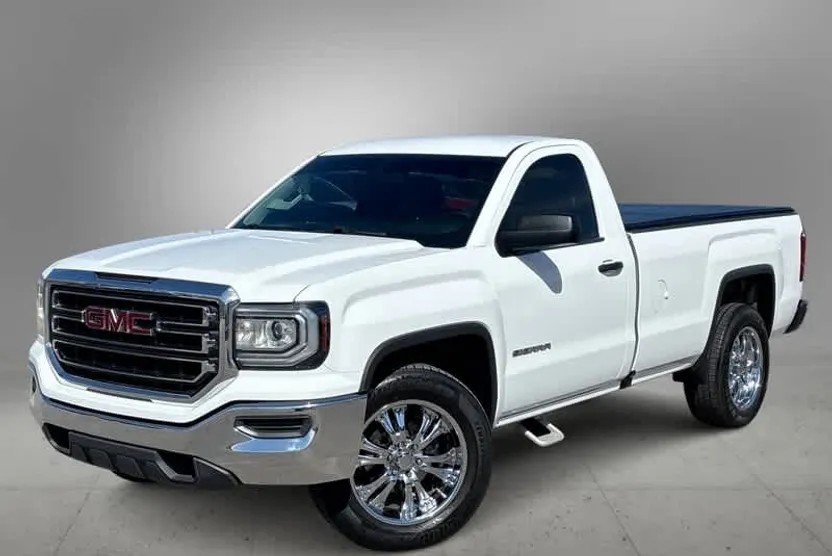2017 Gmc Sierra Base photo 1