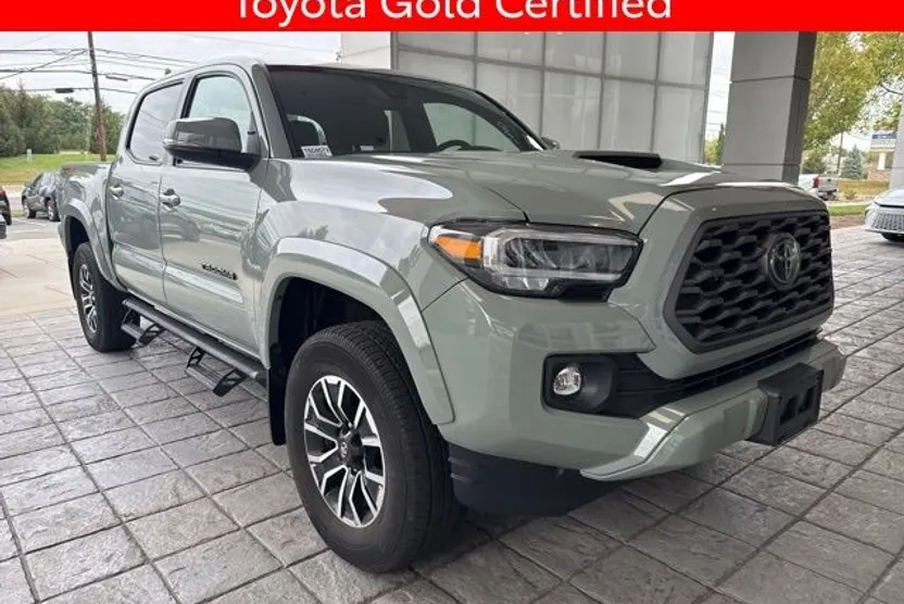 2022 Toyota Tacoma TRD Sport V6 photo 1