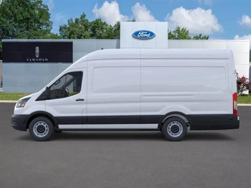 2025 Ford Transit photo 1