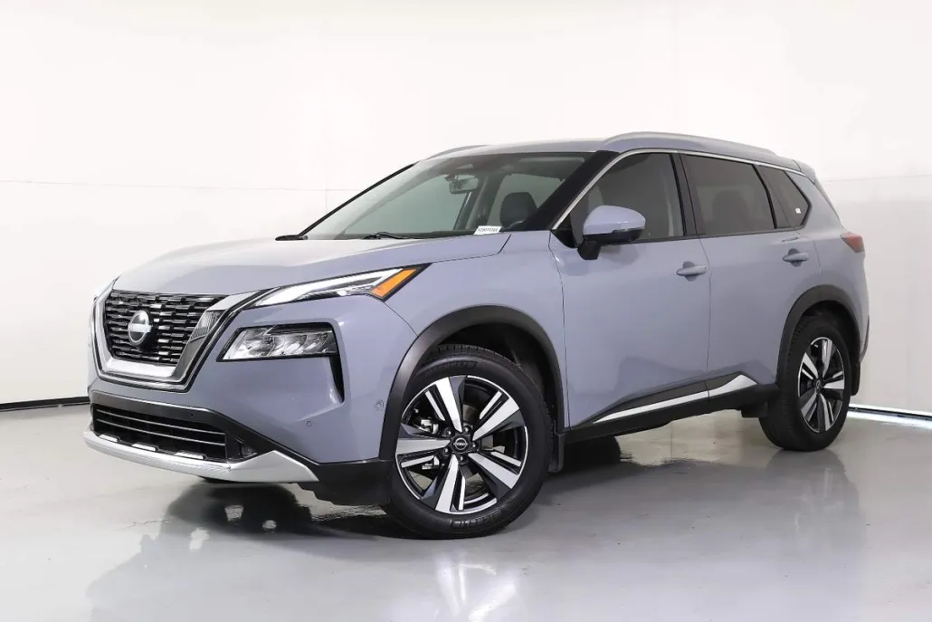 2022 Nissan Rogue Platinum photo 1