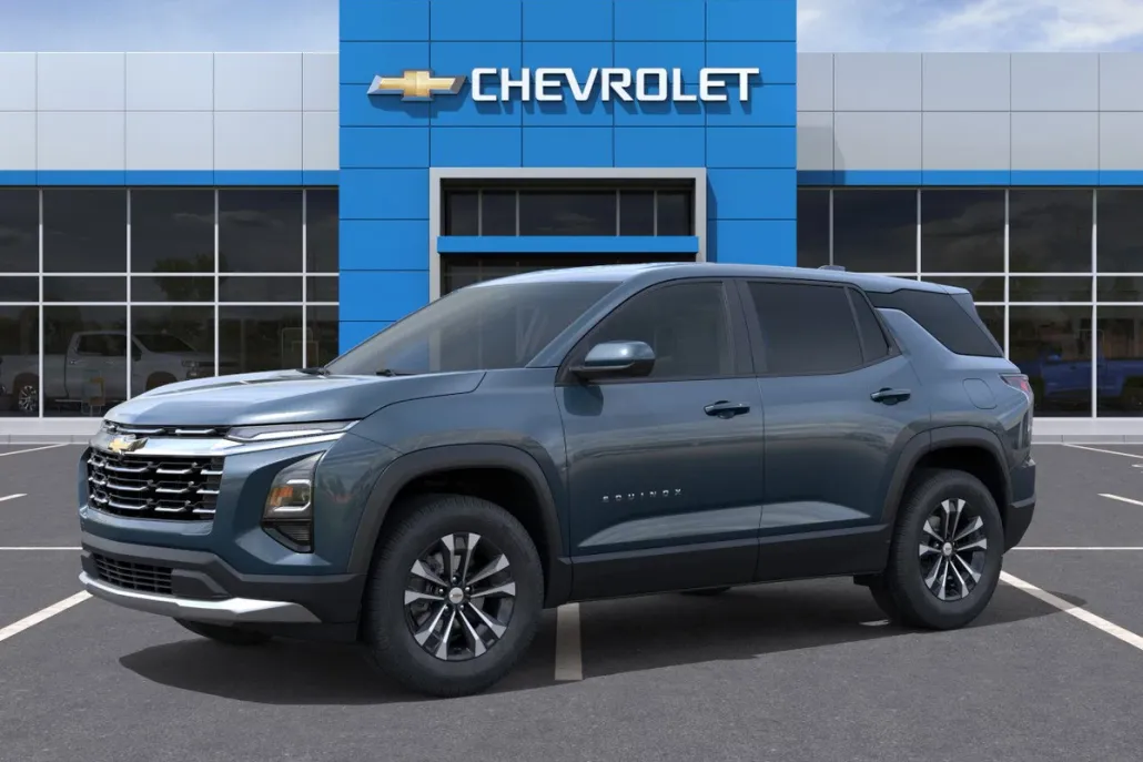 2026 Chevrolet Equinox LT photo 1