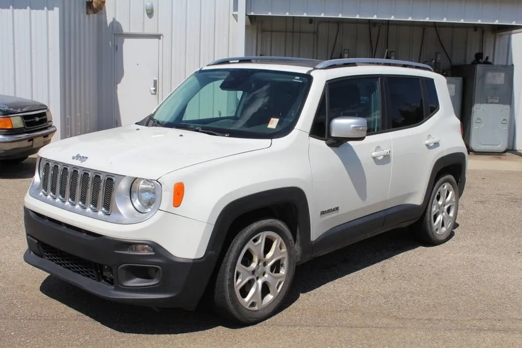 2015 Jeep Renegade Limited photo 1