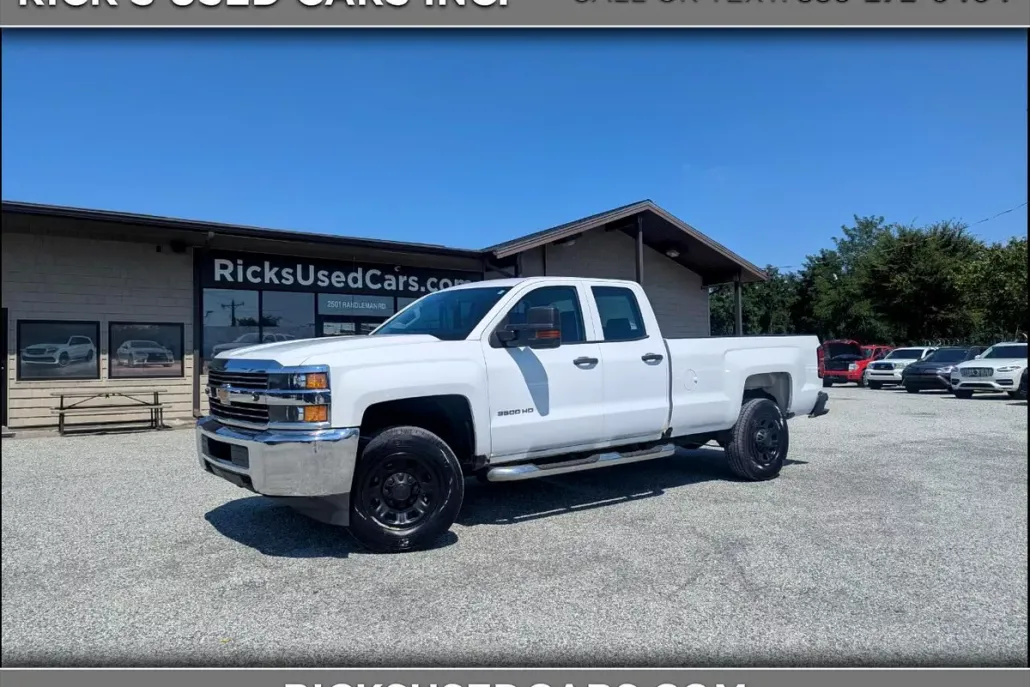 2017 Chevrolet Silverado 3500HD Work Truck photo 1