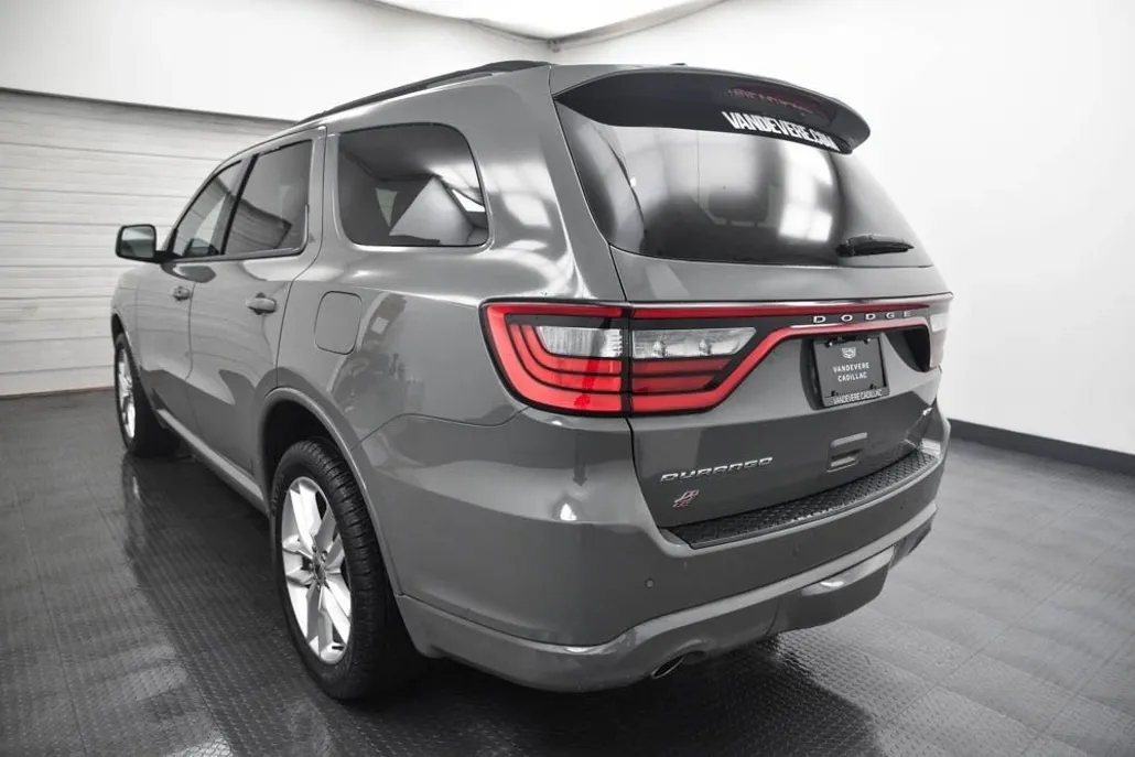 2023 Dodge Durango GT Premium photo 1