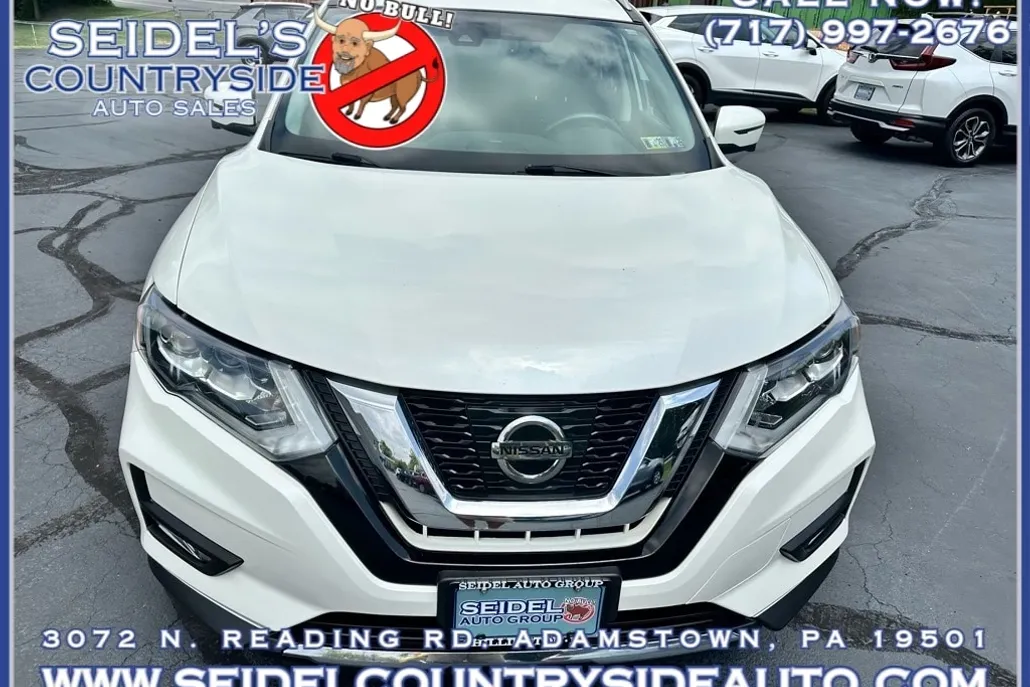 2017 Nissan Rogue SL photo 1