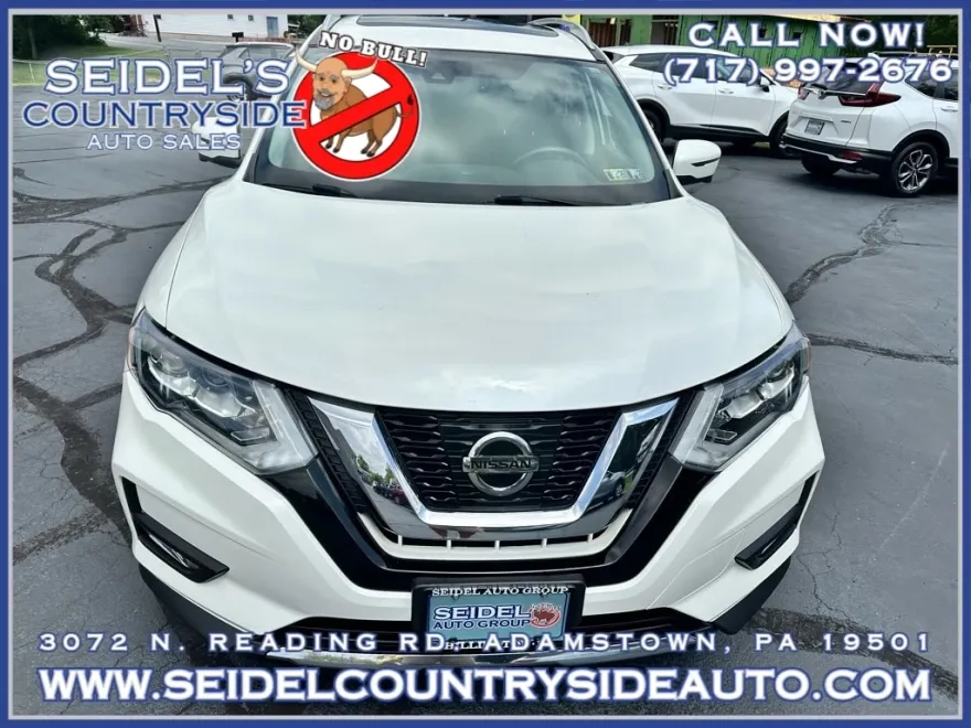 2017 Nissan Rogue SL photo 1