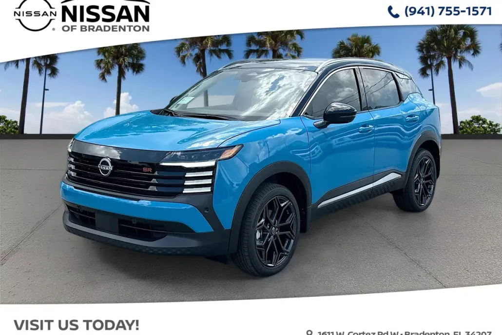 2025 Nissan Kicks SR photo 1