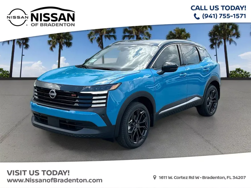 2025 Nissan Kicks SR photo 1