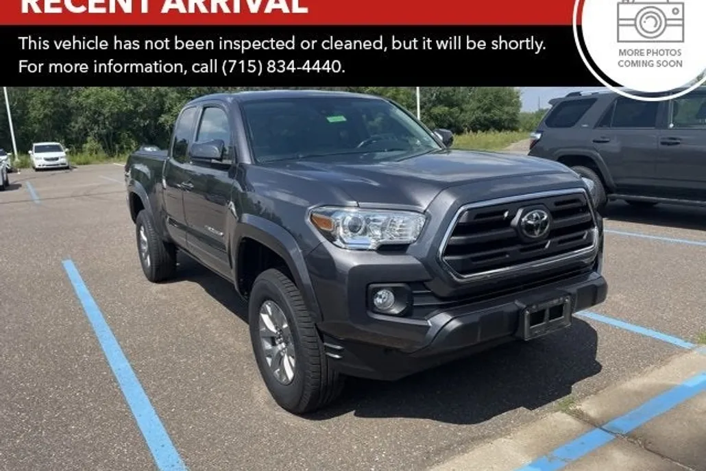 2019 Toyota Tacoma SR5 photo 1